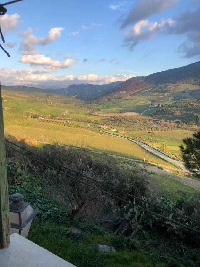 Vista Baglio Grande Apartment Sambuca di Sicilia Luaran gambar